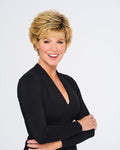 Swept Back Short Cut by Hairdo